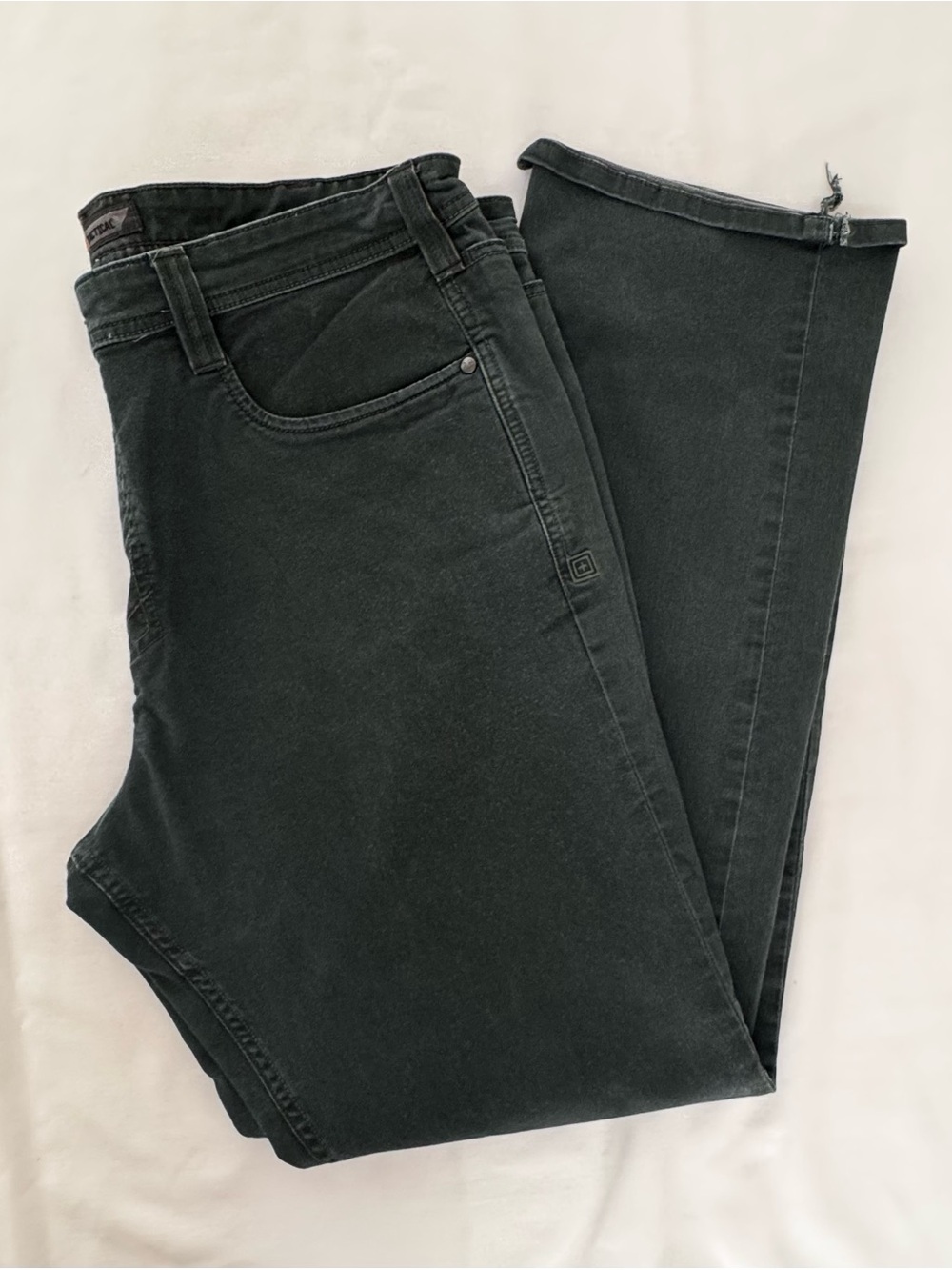 5.11 Tactical Green Flex Jeans 38 x 34